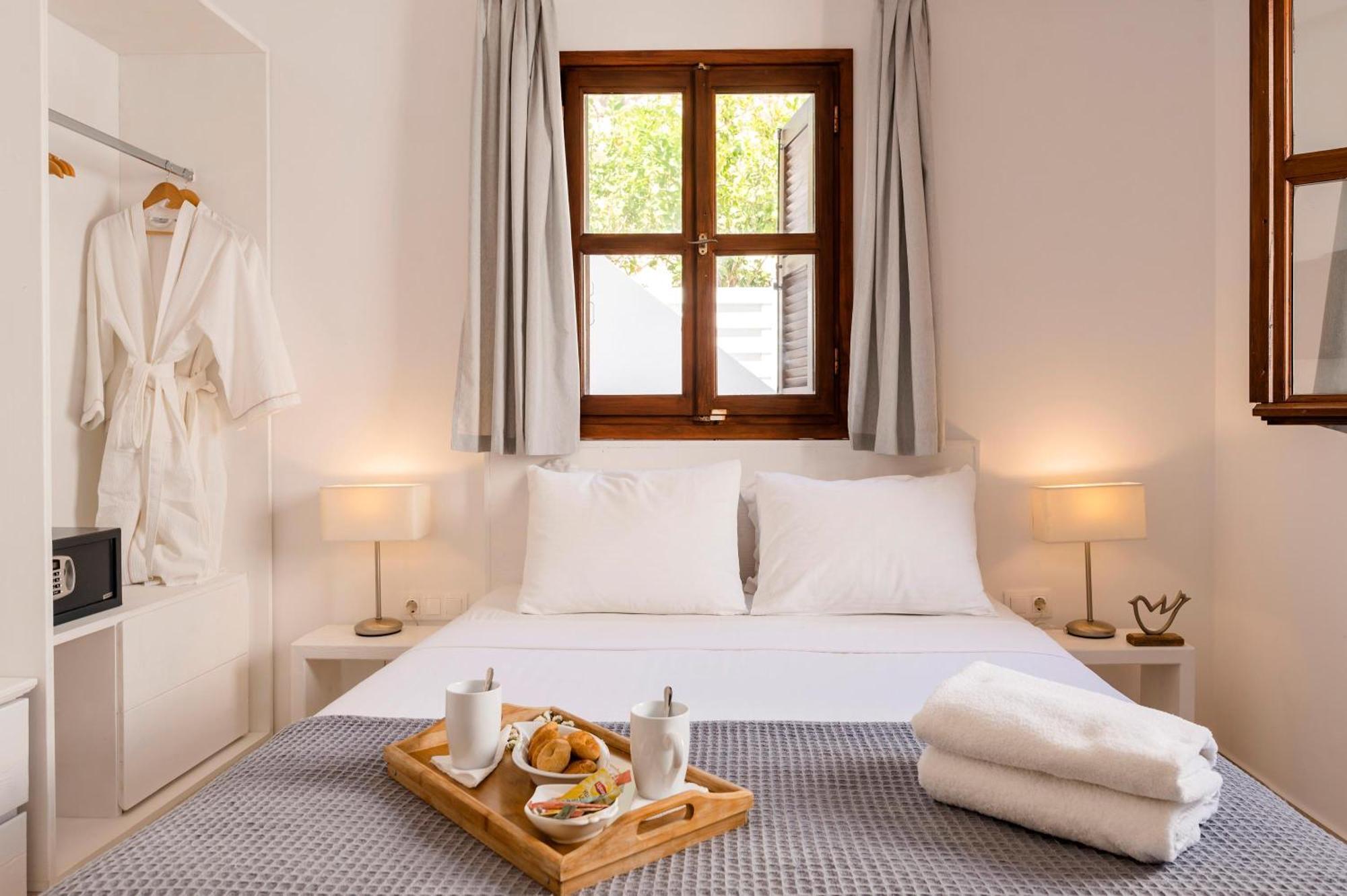 Traditional Lindian Suites Líndosz Kültér fotó